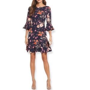 Like NEW Eliza J Floral Bird flare Sleeve Mini Dress Size 6